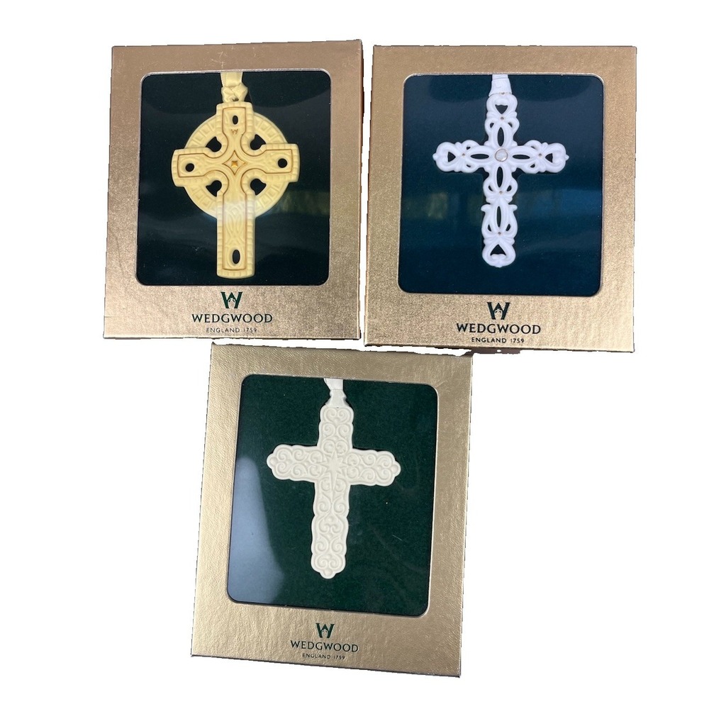 Set Of 3 Wedgwood Cross Christmas Ornaments Pierced White & Gold - NEW in box